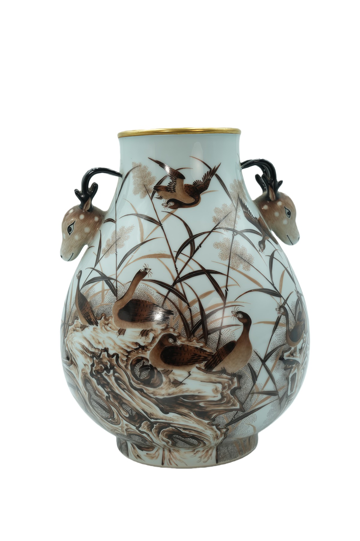 墨彩描金芦雁纹鹿头尊